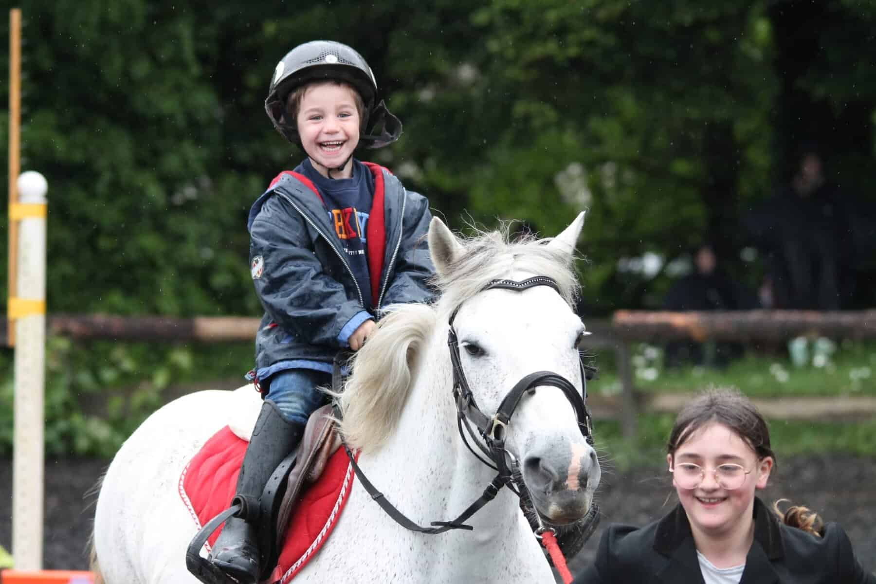 cours poney enfant cours poney enfant